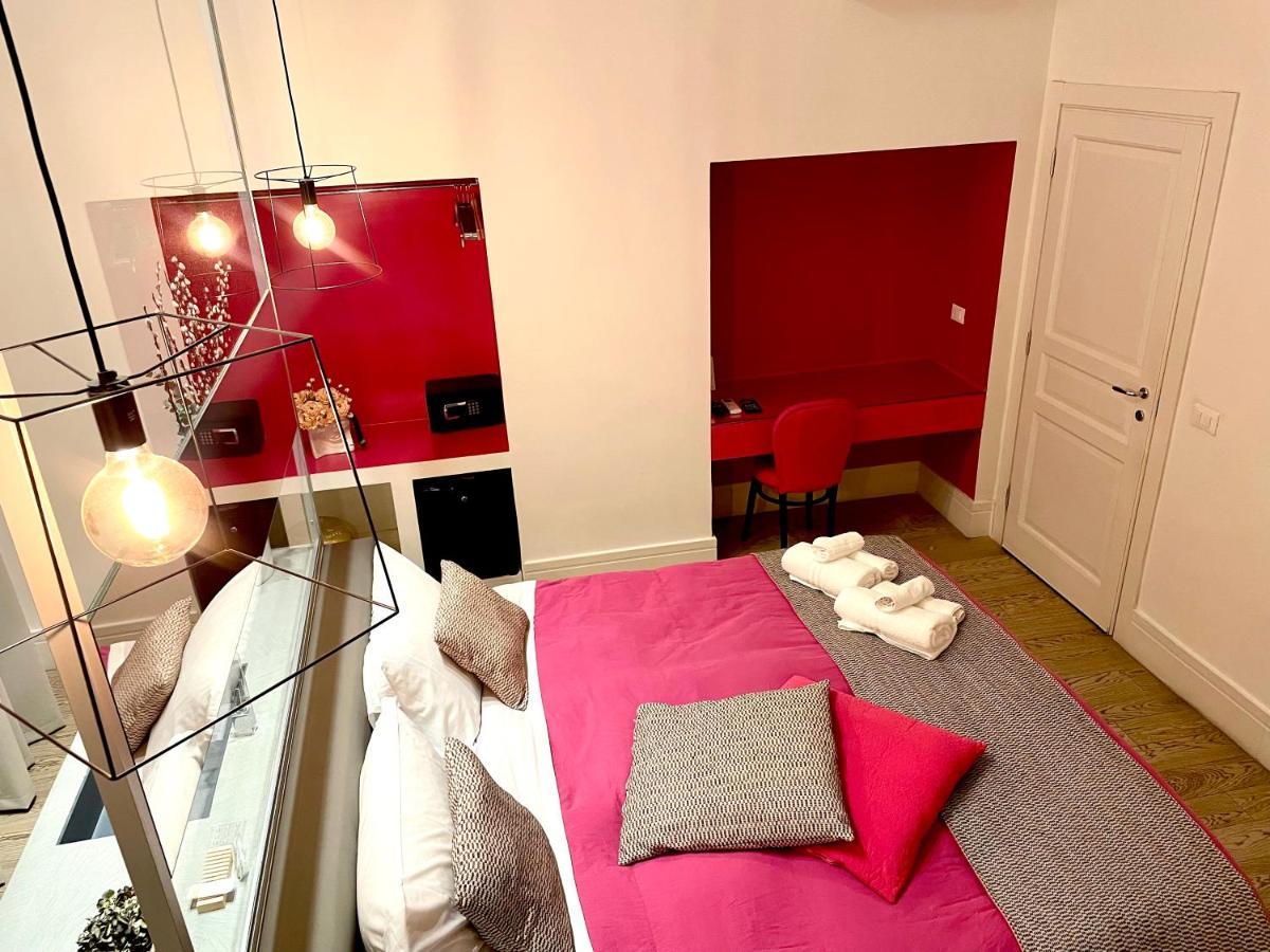 Xenia Luxury Hotel 4*