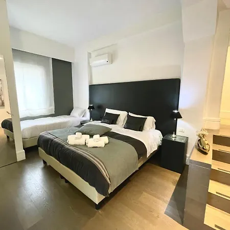 Xenia Luxury Rooms Reggio Calabria Exterior photo