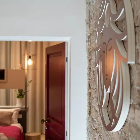 Xenia Luxury Rooms Reggio Calabria Exterior photo